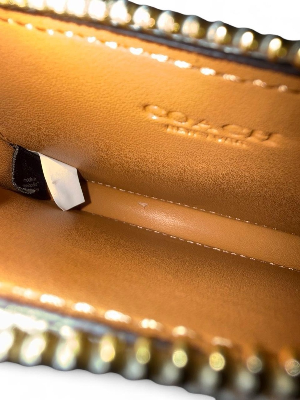 Coach Signature Zip Card Case in Tan and Cream - Picture 4 of 4